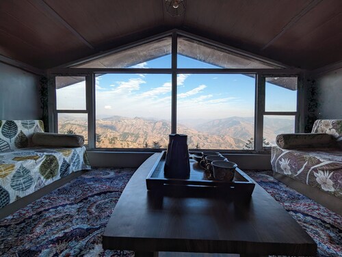 Luxury 7 Room Private Villa near Shimla