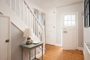 Interior - Driftwood (Alnwick)