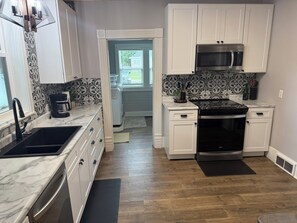 Microwave, oven, stovetop, dishwasher