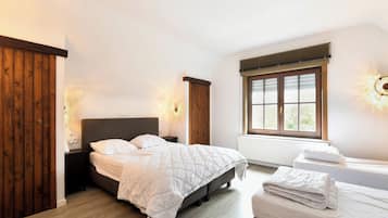 3 bedrooms, internet