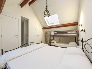 3 bedrooms, internet