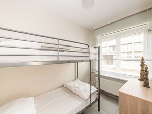 3 bedrooms, internet