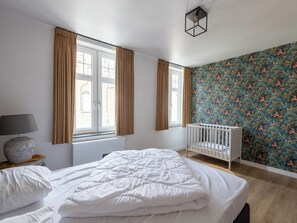 4 bedrooms, Internet