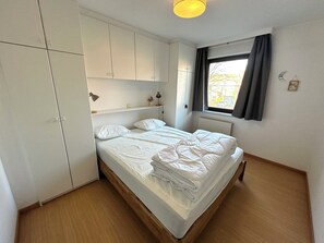 2 bedrooms, internet