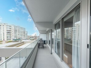 Property grounds - Modern-style apartment close to the beach (Nieuwpoort-Bad)
