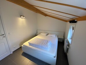 3 bedrooms, internet