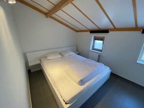 3 bedrooms, internet