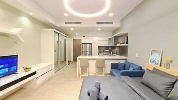 Table football, ping pong