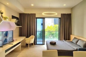 Unclassified image, 3 of 19, button - M city service suite KLCC (Kuala Lumpur)