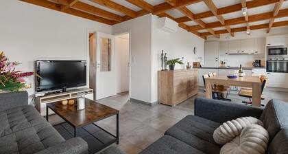 Holiday home by the sea, pets welcome