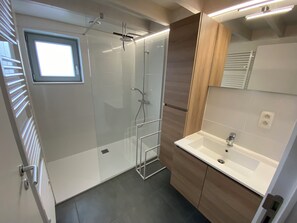Een douche, een haardroger