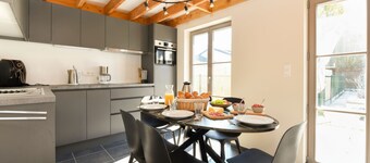 Pet-friendly holiday home by the sea