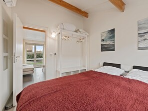 2 bedrooms, internet