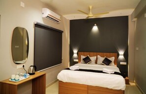บ้านพักสำหรับครอบครัว, วิวเมือง | โต๊ะทำงาน, พื้นที่ทำงานแบบใช้แล็ปท็อป, เตารีด/โต๊ะรีดผ้า, Wi-Fi ฟรี