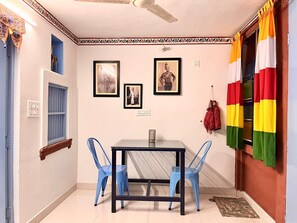 Deluxe Double Room | Free WiFi