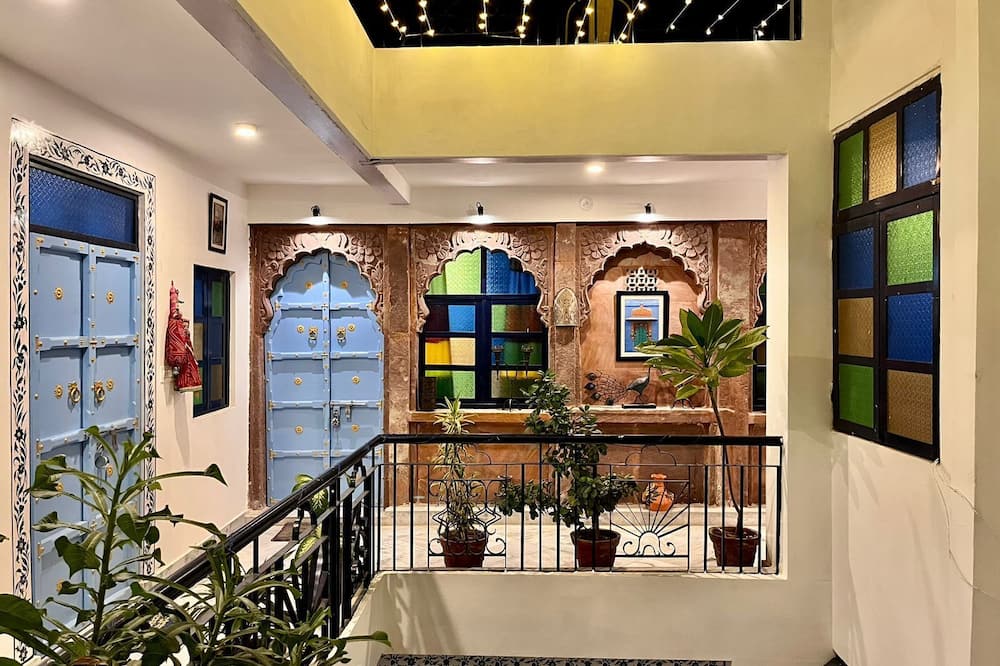 Aura B&B The Haveli Homestay