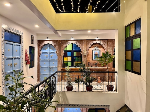 Aura B&B The Haveli Homestay