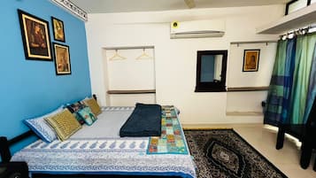 Standard Room | Free WiFi