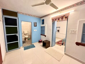 Deluxe Double Room | Free WiFi - Aura B&B The Haveli Homestay (Jodhpur)
