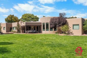 Exterior - Hacienda de Corrales – Irvie Signature Estate (Corrales)