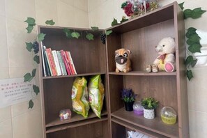 Unclassified image, 3 of 23, button - GwangJu SunFlower Hostel (Gwangju)
