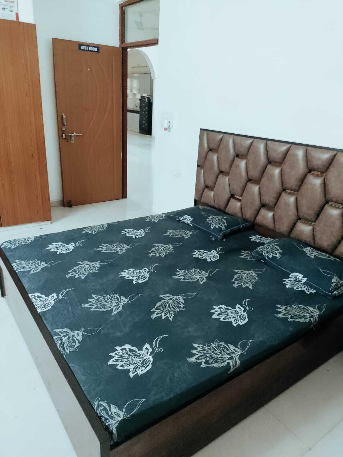 Apartment, 2 Bedrooms, Smoking, Balcony | 2 bedrooms