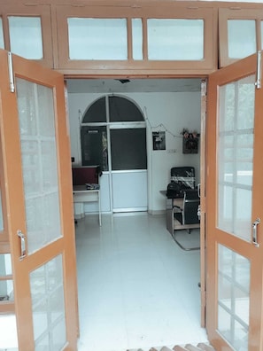 Apartment, 2 Bedrooms, Smoking, Balcony | Interior - Spacious Peaceful Apartment for Two Families in Lucknow (Lucknow)