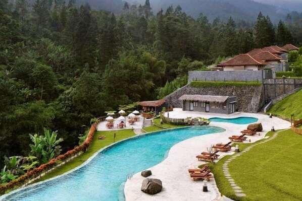 Piscina al aire libre