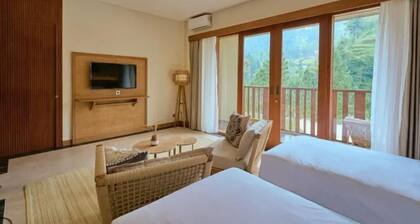 Joglo Ageng Guci Tegal