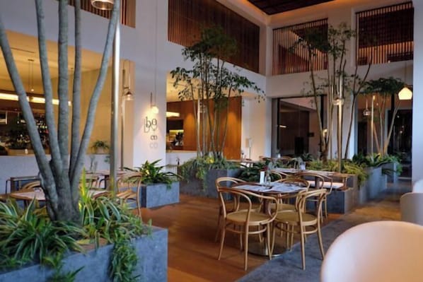 Restaurant - The Establishment Bangsar by Lynhomes (Kuala Lumpur)