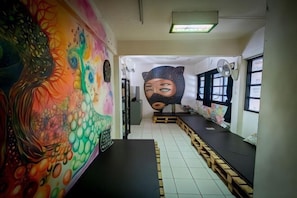 Interior - Bodega Bangkok Soi 23 (Bangkok)