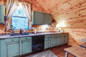 Microwave, stovetop, coffee/tea maker, toaster