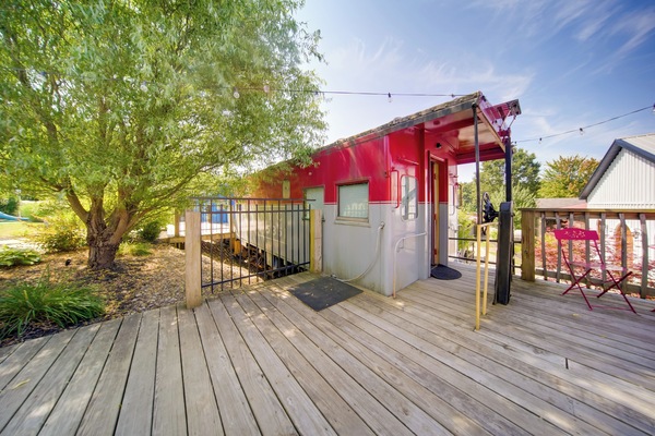 DuBois Vacation Rental | Studio | 1BA | 400 Sq Ft | Step-Free Entry