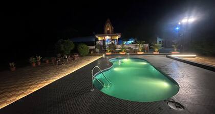 Shreejee The Farm | Huge Farm•Pool•Party•Desi Fun