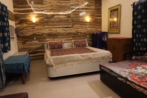 4 Schlafzimmer, kostenloses WLAN, Bettwäsche, Rollstuhlgeeignet