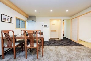Soundproofing - Asobo osaka nipponbashi Apartment (Osaka)