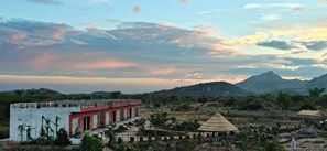 บริเวณภายนอก