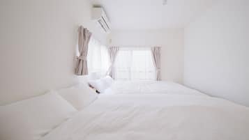 Free WiFi, bed sheets