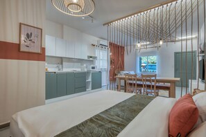 Studio, 1 Double Bed, Balcony, City View | Blackout drapes, iron/ironing board, free WiFi