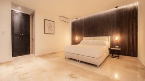 7 bedrooms, in-room safe, free WiFi, bed sheets