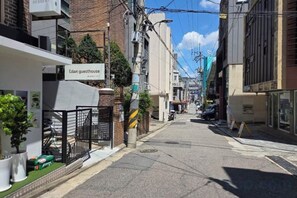 Unclassified image, 4 of 13, button - EDEN GUEST HOUSE (Seoul)