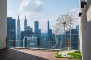 Unclassified image, 5 of 27, button - Agile Bukit Bintang TRX Pavilion by FaceHome (Kuala Lumpur)