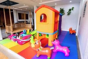 รูปภาพที่ไม่ได้จัดประเภท, 4 จาก 103, ปุ่ม