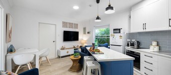 Smugglers Cove—Seaside Comfort near Dining & Shops