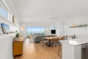 Interior - Pipe Dreams—Stunning Ocean Views by Victor Harbor (Hayborough)