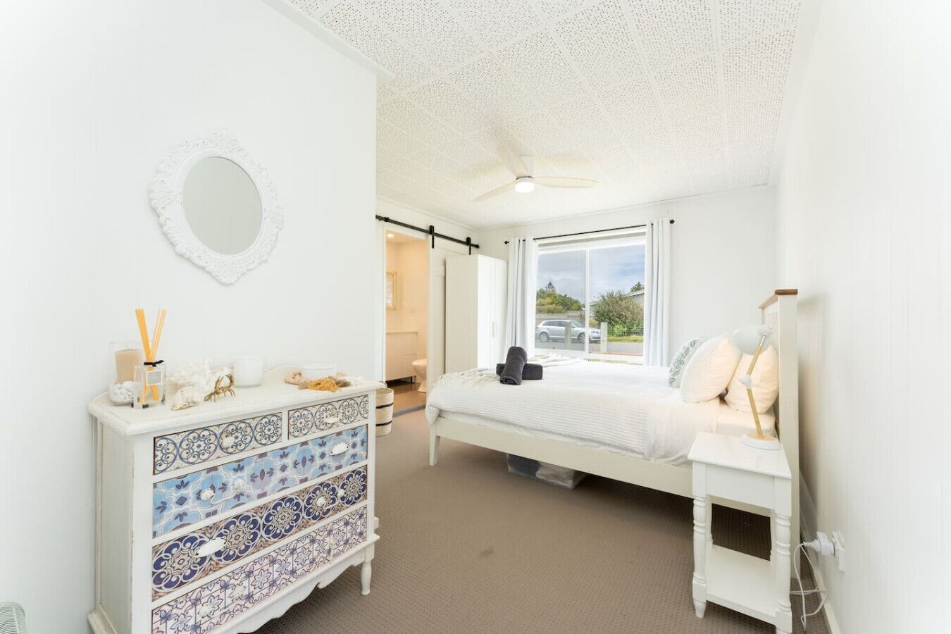 3 chambres, bureau, Wi-Fi, draps fournis