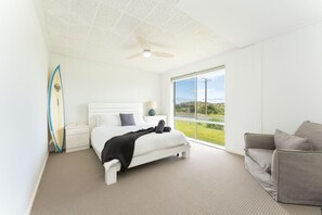 3 habitaciones, escritorio, wifi y ropa de cama 