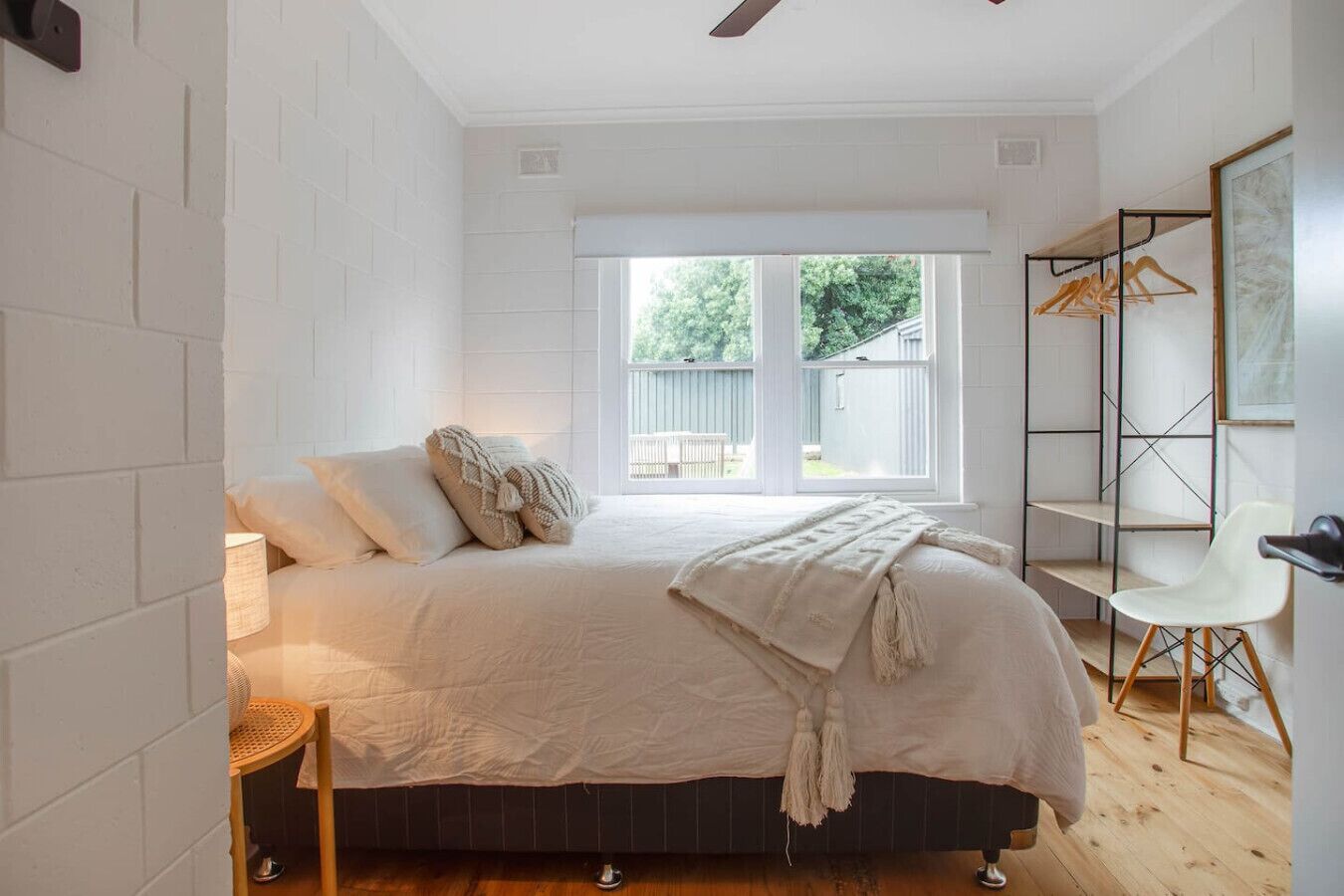 3 Schlafzimmer, Schreibtisch, Bügeleisen/Bügelbrett, Reisekinderbett