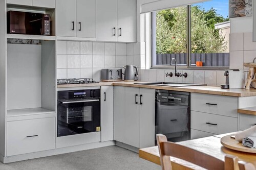 No. 3, Pet Friendly on Main Street