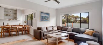 Bayhaven—Breezy Family Getaway by Horseshoe Bay